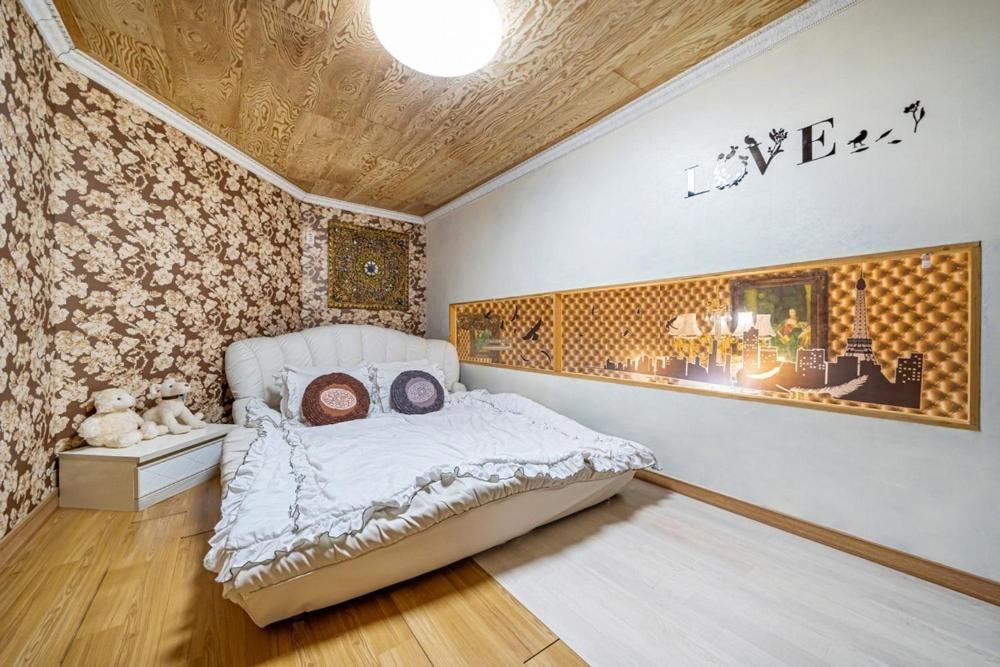 Lala Land Pet Friendly Pension Gyeongju Exterior photo